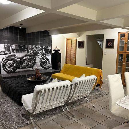 Seymour Private Bedroom, Ensuite Bathroom With Shared Pool, Hot Tub With Views North Vancouver Dış mekan fotoğraf