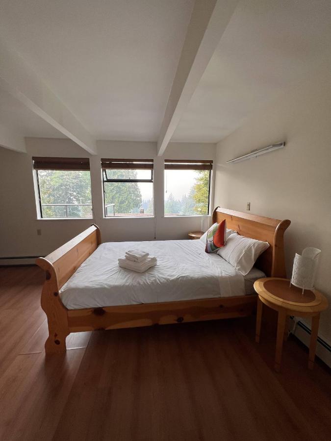 Seymour Private Bedroom, Ensuite Bathroom With Shared Pool, Hot Tub With Views North Vancouver Dış mekan fotoğraf