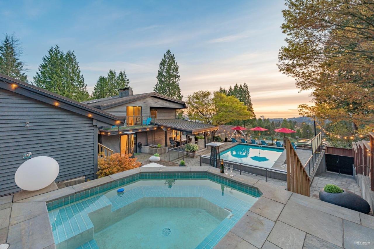 Seymour Private Bedroom, Ensuite Bathroom With Shared Pool, Hot Tub With Views North Vancouver Dış mekan fotoğraf