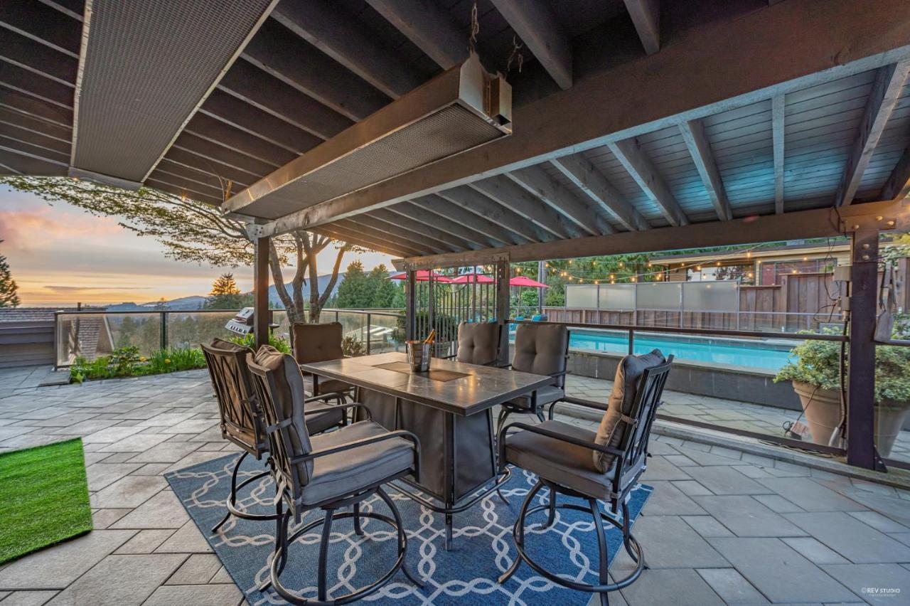 Seymour Private Bedroom, Ensuite Bathroom With Shared Pool, Hot Tub With Views North Vancouver Dış mekan fotoğraf