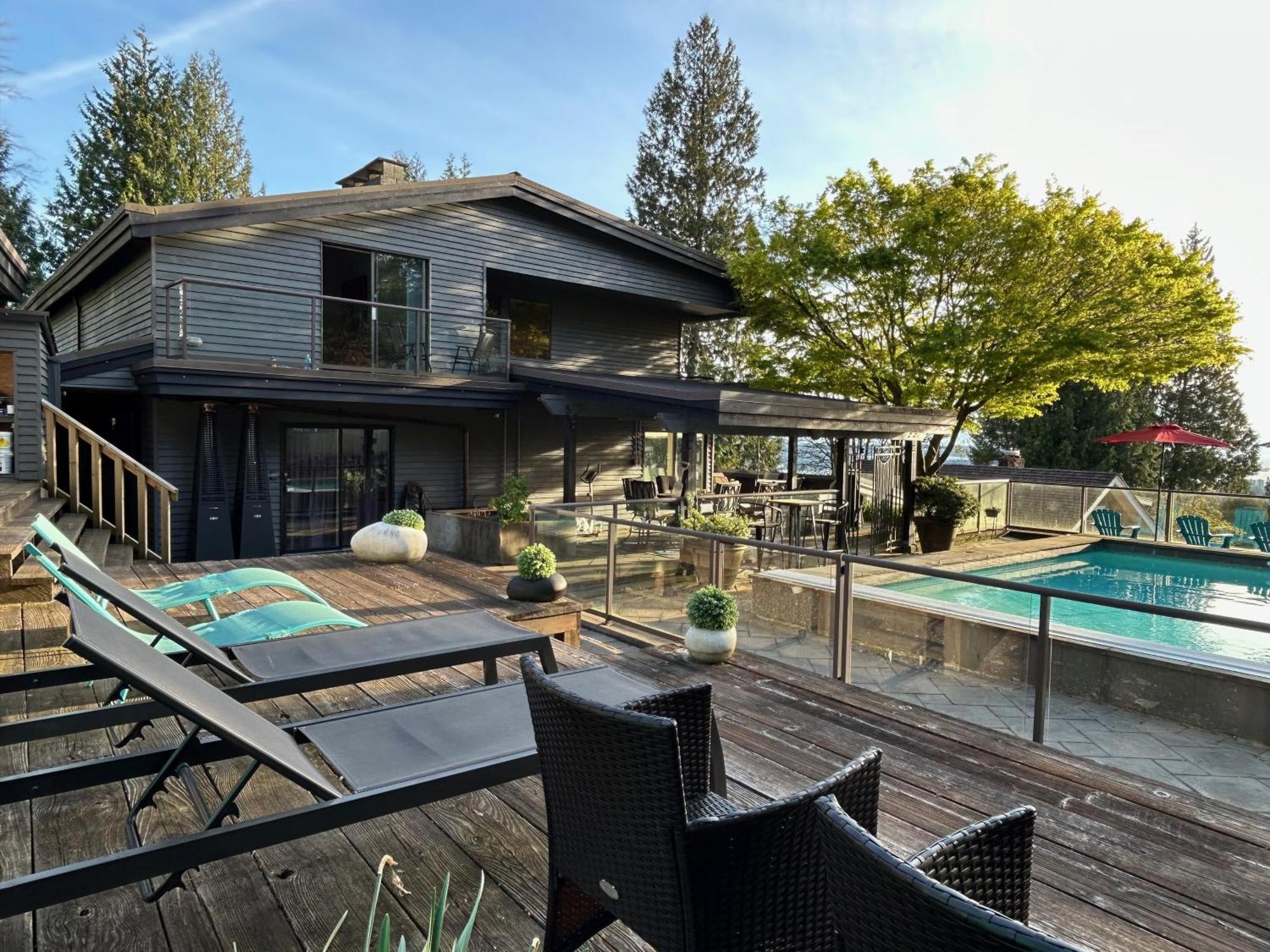 Seymour Private Bedroom, Ensuite Bathroom With Shared Pool, Hot Tub With Views North Vancouver Dış mekan fotoğraf