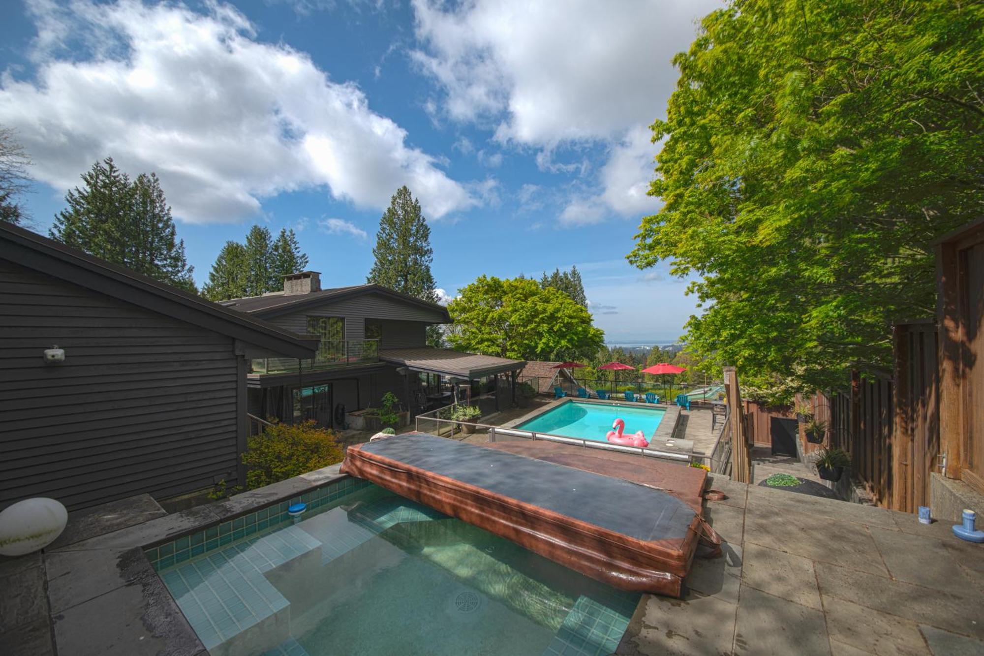 Seymour Private Bedroom, Ensuite Bathroom With Shared Pool, Hot Tub With Views North Vancouver Dış mekan fotoğraf